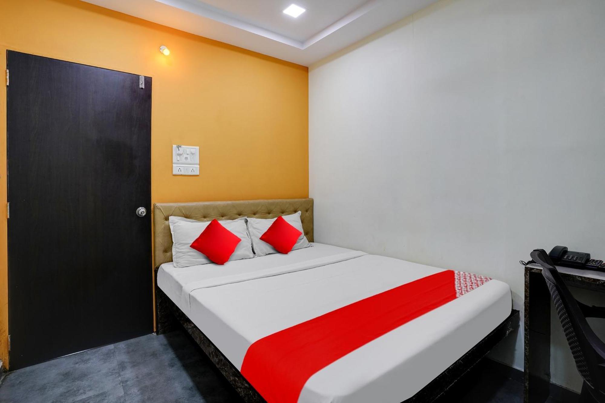Hotel O Ashwi Нави Мумбаи Экстерьер фото